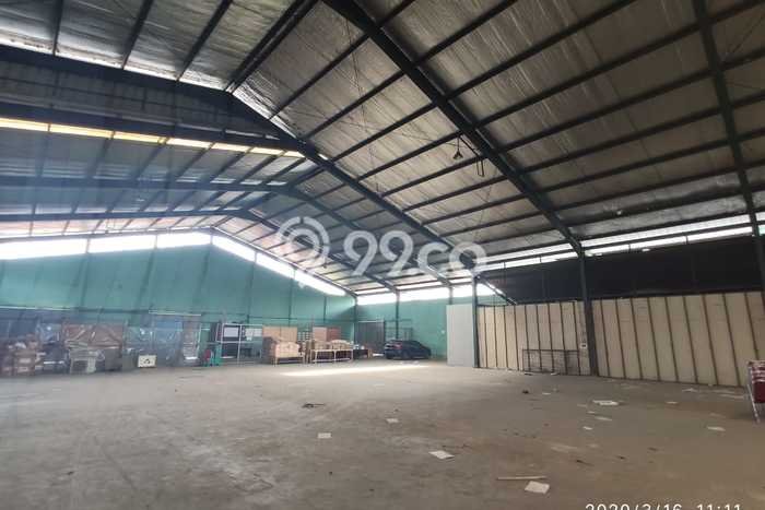 Unit Gudang Dijual di Bandung LT 8169m2 & LB 2400m2 Unit Gudang Dijual di Bandung LT 8169m2 & LB 2400m2