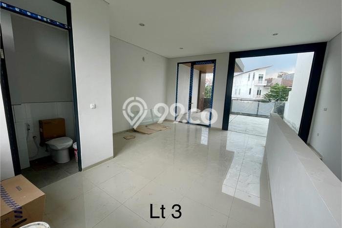 LOKASI TERBAIK! Ruko di Pasteur, Luas 178m2m², Area Komersial LOKASI TERBAIK! Ruko di Pasteur, Luas 178m2m², Area Komersial