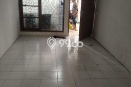 Dijual Hunian Rumah Terawat 4 Kamar di Taman Kopo Indah, Bandung Dijual Hunian Rumah Terawat 4 Kamar di Taman Kopo Indah, Bandung