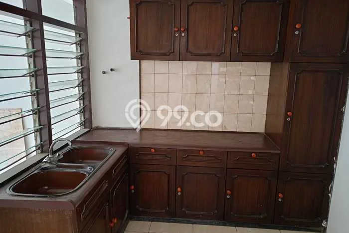 Rumah Modern 4 KT LT 180m2 di Pasir Koja Rumah Modern 4 KT LT 180m2 di Pasir Koja