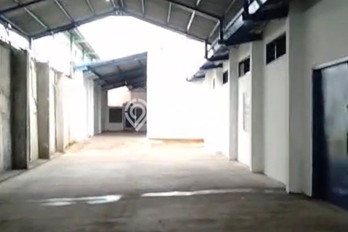 FOR RENT! Gudang di Caringin Cocok untuk Bisnis 700m2 FOR RENT! Gudang di Caringin Cocok untuk Bisnis 700m2