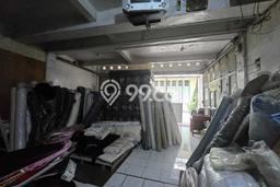 Area Strategis! Disewakan Komersial Lokasi Andir, Bandung Cocok untuk Bisnis Area Strategis! Disewakan Komersial Lokasi Andir, Bandung Cocok untuk Bisnis