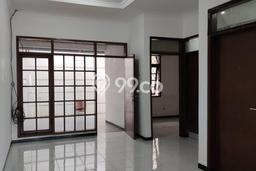 Disewakan segera rumah minimalis strategis 2 Kamar di Batununggal, Bandung Disewakan segera rumah minimalis strategis 2 Kamar di Batununggal, Bandung