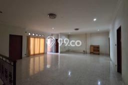 Unit Ruko Paling Strategis di Batununggal Bandung dengan LB 600m2 Unit Ruko Paling Strategis di Batununggal Bandung dengan LB 600m2