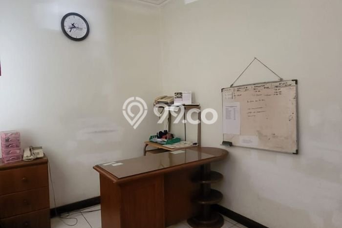 Ruko Kawasan , Luas 240m2m², Area Strategis Ruko Kawasan , Luas 240m2m², Area Strategis