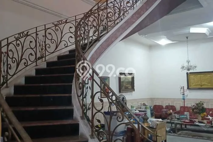 Hunian Mewah Siap Huni LT 270m2 di Cinere, Depok Hunian Mewah Siap Huni LT 270m2 di Cinere, Depok