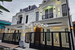 Dijual Rumah 3 Kamar Lokasi Ideal Bagus dan Strategis di Cinere Dijual Rumah 3 Kamar Lokasi Ideal Bagus dan Strategis di Cinere