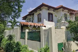 Rumah Bagus Siap Huni Di Cinere Luas 300m2 Lokasi Strategis Rumah Bagus Siap Huni Di Cinere Luas 300m2 Lokasi Strategis
