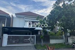 Rumah Elit LB 500m2 Siap Huni Desain Elegan di Graha, Surabaya Rumah Elit LB 500m2 Siap Huni Desain Elegan di Graha, Surabaya