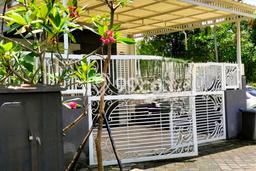 Rumah Kontrakan Surabaya LT 180m2 LB 350m2 Kawasan Graha Rumah Kontrakan Surabaya LT 180m2 LB 350m2 Kawasan Graha