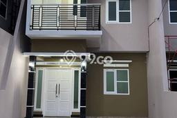 Dijual Cepat Rumah Favorit Siap Huni LB 140m2 di Limo, Depok Dijual Cepat Rumah Favorit Siap Huni LB 140m2 di Limo, Depok