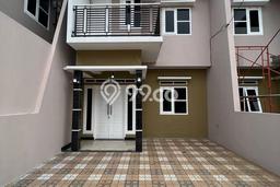 Rumah Luas Asri 4 KT Siap Pakai di Krukut Depok Rumah Luas Asri 4 KT Siap Pakai di Krukut Depok