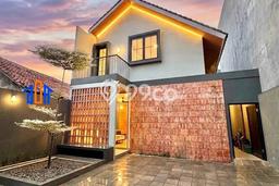 Komersial Dijual di Depok LT 230m2 & LB 200m2 Lokasi Terbaik! Komersial Dijual di Depok LT 230m2 & LB 200m2 Lokasi Terbaik!