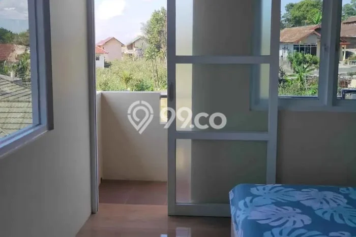 Vila Premium Kawasan Bandungan, Luas 250m2m², Lingkungan Asri untuk keluarga Vila Premium Kawasan Bandungan, Luas 250m2m², Lingkungan Asri untuk keluarga