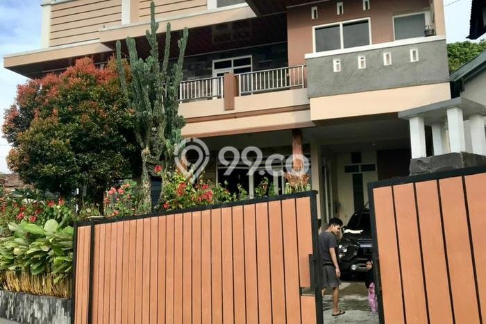 Vila Premium Kawasan Bandungan, Luas 250m2m², Lingkungan Asri untuk keluarga Vila Premium Kawasan Bandungan, Luas 250m2m², Lingkungan Asri untuk keluarga