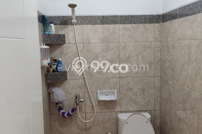 Disewakan! Rumah 2 Kamar Tidur &
2 Kamar Mandi di Cikupa Citra Raya, Tangerang Disewakan! Rumah 2 Kamar Tidur &
2 Kamar Mandi di Cikupa Citra Raya, Tangerang