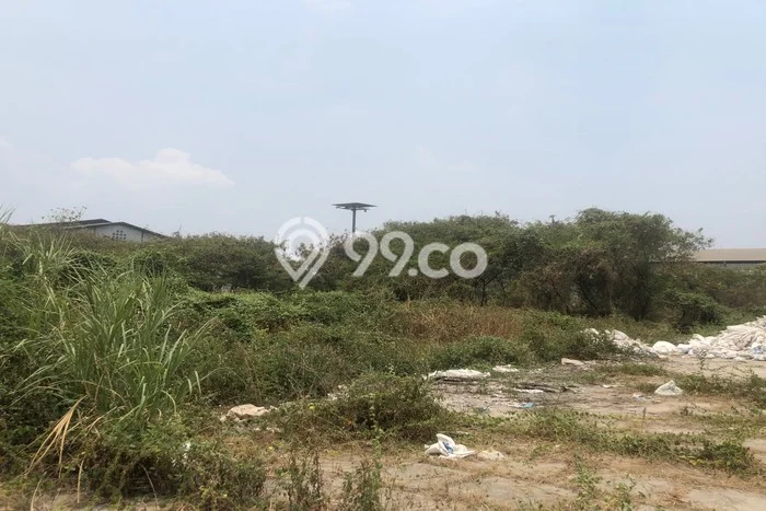 Tanah Strategis di Jati Uwung, Luas 15000m2m², Disewakan Tanah Strategis di Jati Uwung, Luas 15000m2m², Disewakan