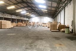 Gudang Kawasan Strategis di Jati Uwung, Luas 1900m², Sentra Perdagangan Gudang Kawasan Strategis di Jati Uwung, Luas 1900m², Sentra Perdagangan