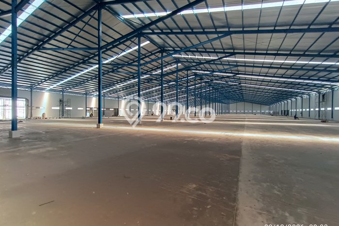 Disewakan Gudang di Kawasan Ramai Jatake Luas 7260m2 Disewakan Gudang di Kawasan Ramai Jatake Luas 7260m2