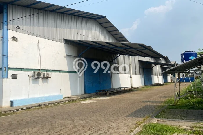 Gudang Disewakan di Area Ramai Cikupa, Tangerang Gudang Disewakan di Area Ramai Cikupa, Tangerang