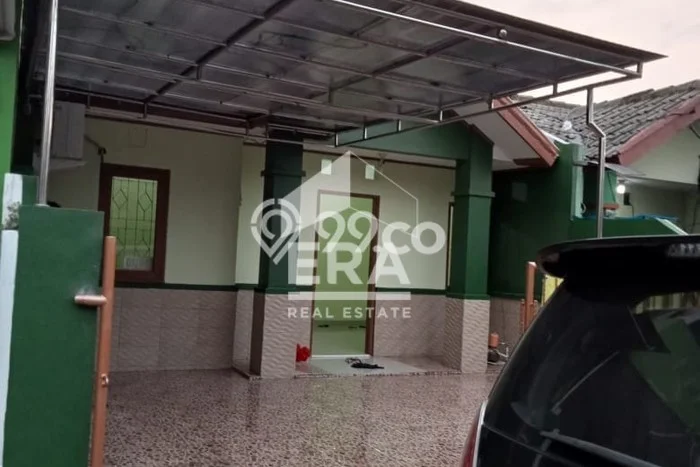 For Sale Rumah 2 Kamar Lokasi Strategis Bagus dan Strategis di Telukjambe Timur For Sale Rumah 2 Kamar Lokasi Strategis Bagus dan Strategis di Telukjambe Timur