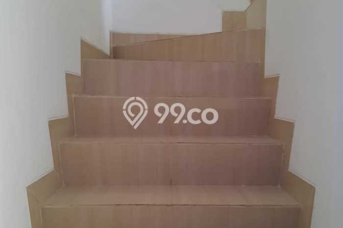Rumah Modern 2 KT di Taman Surya Jakarta Barat Semi Furnished Rumah Modern 2 KT di Taman Surya Jakarta Barat Semi Furnished