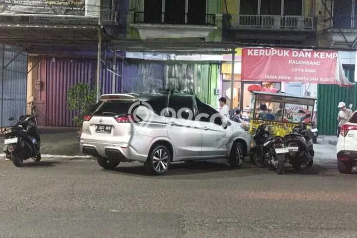 Ruko untuk Disewa di Pusat Jakarta Barat Luas Bangunan 144m2 Ruko untuk Disewa di Pusat Jakarta Barat Luas Bangunan 144m2