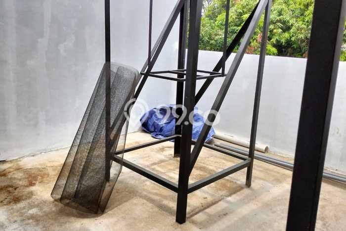 Rumah Modern 4 KT LT 60m2 di Cengkareng Barat Rumah Modern 4 KT LT 60m2 di Cengkareng Barat