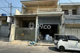 Rumah Luxury Modern Tanpa Renovasi di Semolowaru Surabaya Rumah Luxury Modern Tanpa Renovasi di Semolowaru Surabaya