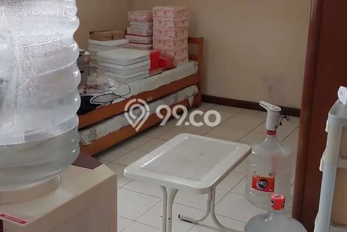 Rumah Luxury Modern Siap Huni di Kendangsari Surabaya Rumah Luxury Modern Siap Huni di Kendangsari Surabaya