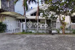 Dijual Rumah Mewah Megah Dengan View Eksklusif di Manyar, Surabaya Dijual Rumah Mewah Megah Dengan View Eksklusif di Manyar, Surabaya