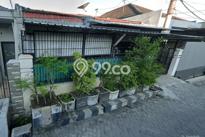 For Sale Rumah 3 Kamar Lokasi Ideal Nyaman dan Strategis di Kenjeran For Sale Rumah 3 Kamar Lokasi Ideal Nyaman dan Strategis di Kenjeran