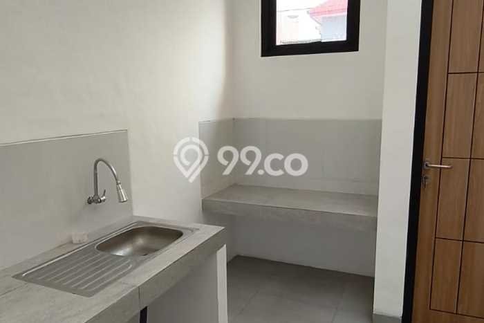 Rumah Strategis Minimalis Lb 100m2 di Tenggilis Mejoyo, Surabaya Rumah Strategis Minimalis Lb 100m2 di Tenggilis Mejoyo, Surabaya