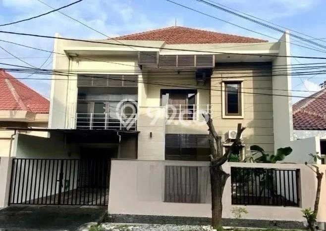 For Sale! Luxury House LT 275m2 Desain Modern di Kendangsari For Sale! Luxury House LT 275m2 Desain Modern di Kendangsari