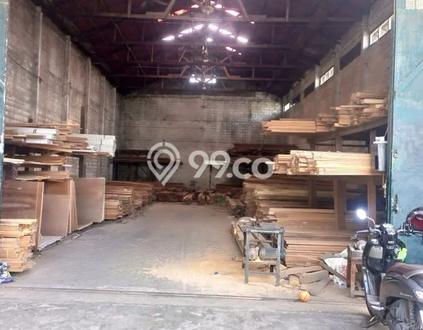 Untuk Dijual Gudang di Rungkut Surabaya LT 542m2 / LB 500m2 Untuk Dijual Gudang di Rungkut Surabaya LT 542m2 / LB 500m2