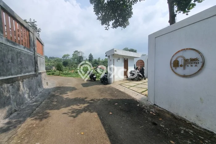 Tanah Dijual Lokasi Cisarua, Bogor Luas 350m2 Legalitas Aman Tanah Dijual Lokasi Cisarua, Bogor Luas 350m2 Legalitas Aman