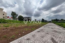 Dijual Kost di Kawasan Depok, Sleman, Spesifikasi 18 KT, 18 KM, 450m2 Dijual Kost di Kawasan Depok, Sleman, Spesifikasi 18 KT, 18 KM, 450m2