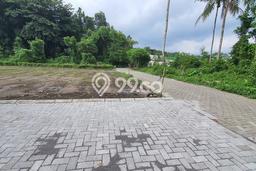 Kavling Tanah Dijual di Depok Sleman Spesifikasi 235m2 Kavling Tanah Dijual di Depok Sleman Spesifikasi 235m2