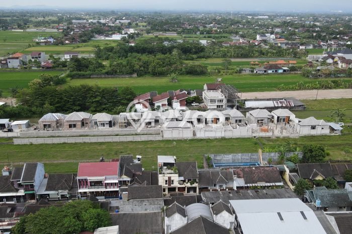 For Sale Rumah 3 Kamar Lokasi Strategis Bagus dan Strategis di Depok For Sale Rumah 3 Kamar Lokasi Strategis Bagus dan Strategis di Depok
