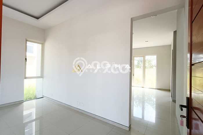 For Sale Rumah 3 Kamar Lokasi Ideal Bagus dan Strategis di Batam Kota For Sale Rumah 3 Kamar Lokasi Ideal Bagus dan Strategis di Batam Kota