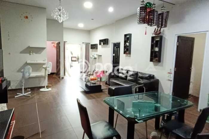 HARGA SPESIAL! Rumah di Lubuk Baja, Akses ke Fasilitas, 2 KM, LT 128m² Bangunan 88m² HARGA SPESIAL! Rumah di Lubuk Baja, Akses ke Fasilitas, 2 KM, LT 128m² Bangunan 88m²
