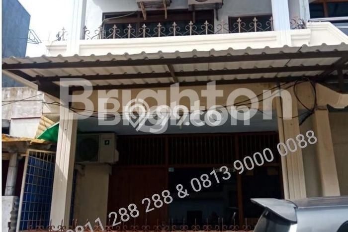 Untuk Dijual! Komersial di Brumbungan Semarang LT 86m2 / LB 256m2 Kawasan Bisnis Untuk Dijual! Komersial di Brumbungan Semarang LT 86m2 / LB 256m2 Kawasan Bisnis