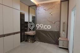 Rumah Luxury Modern Tanpa Renovasi di Joglo Jakarta Barat Rumah Luxury Modern Tanpa Renovasi di Joglo Jakarta Barat