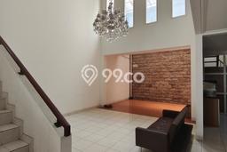 Ready to Use! Premium House LT 160m2 Desain Modern di Joglo Ready to Use! Premium House LT 160m2 Desain Modern di Joglo