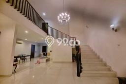 Jual Rumah Mewah Elegan Dengan View Cantik di Intercon, Jakarta Barat Jual Rumah Mewah Elegan Dengan View Cantik di Intercon, Jakarta Barat