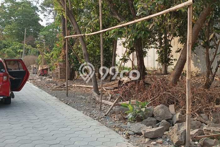 Tanah Dijual di Yogyakarta Seluas 202m2 Strategis Tanah Dijual di Yogyakarta Seluas 202m2 Strategis