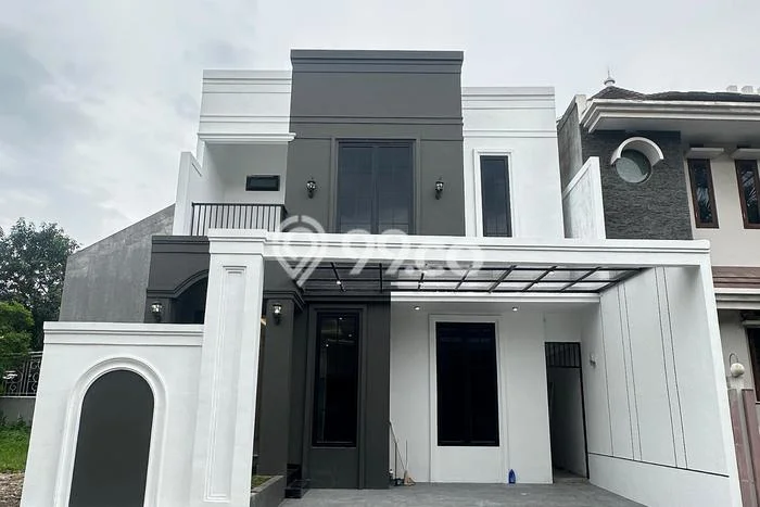Rumah Luxury Modern Tanpa Renovasi di BSD Kencana Loka Tangerang Rumah Luxury Modern Tanpa Renovasi di BSD Kencana Loka Tangerang