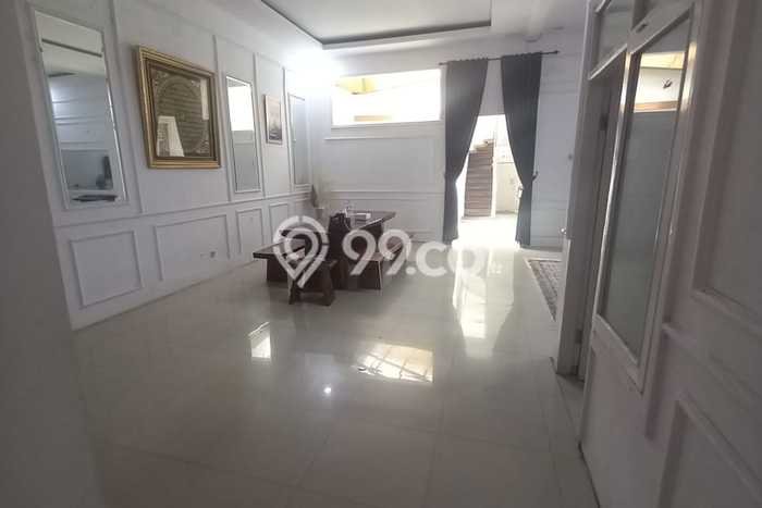 Hunian Mewah LB 200m2 Siap Huni Desain Elegan di BKR, Bandung Hunian Mewah LB 200m2 Siap Huni Desain Elegan di BKR, Bandung