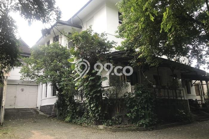 For Sale! Luxury House LT 1010m2 Desain Modern di Sayap Dago For Sale! Luxury House LT 1010m2 Desain Modern di Sayap Dago