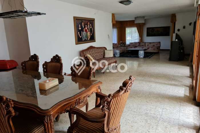 Dijual Rumah Mewah Elegan Dengan View Cantik di Sayap Dago, Bandung Dijual Rumah Mewah Elegan Dengan View Cantik di Sayap Dago, Bandung